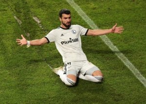 "Legiya"nın baş məşqçisi: "Emreli futbolu akademiyada yox, özünün öyrəndiyini deyir"