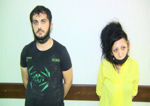 Sabunçuda narkotik satışı ilə məşğul olan qadın və tanışı saxlanılıb - VİDEO