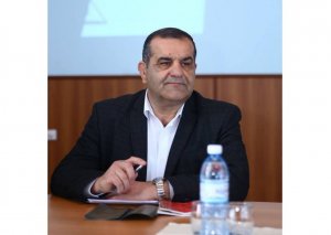 Hüquqşünas İlqar Qasımov vəfat edib.
