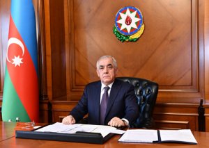 Baş nazir tədris ili ilə bağlı qərar verdi