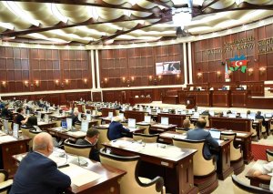 Milli Məclisdən yeni bəyanat