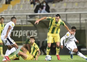 Azərbaycanlı hücumçudan Portuqaliyada növbəti qol