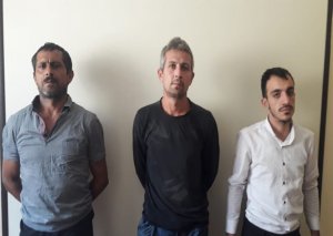 Şirvanda narkotiklərin qanunsuz dövriyyəsi ilə məşğul olan üç nəfər saxlanılıb