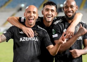 “Qarabağ“ın rəqibi darmadağın etdiyi matçdan möhtəşəm Fotolar