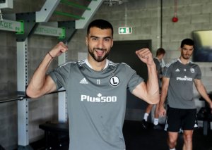 Mahir Emreli vurduğu qollara görə tanınmış futbolçuları geridə qoydu - FOTO
