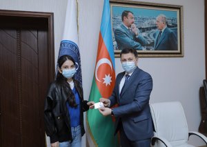Polad Həşimovun qızına əlavə təqaüd ayrıldı