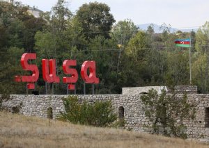 Partiya sədrləri Şuşaya yola düşüb