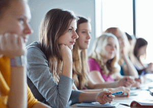 Universitetdə bir nəfər peyvəndə görə tələbə adından imtina edib