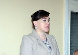 İradə Gülməmmədova mükafatlandırılan təhsil işçiləri ilə görüşdü