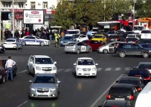 BNA: "Yanğın səbəbilə bir sıra marşrut xətlərinin hərəkət istiqaməti dəyişdirilib"
