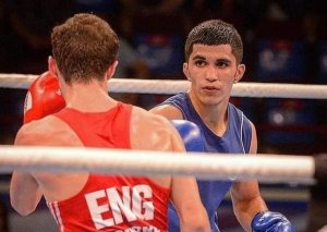 Azərbaycan boksçusu dünya çempionatında 100 min dollar üçün mübarizəyə başlayır