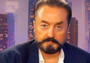 1075 il iş alan Adnan Oktarın həbsxanadan görüntüsü yayıldı - FOTO