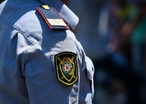 İki bacı Xocalı polisində döyülüb?