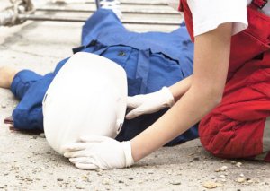 30 yaşlı fəhlə binadan yıxılıb öldü