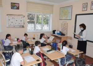 Bu müəllimlərə verilən kompensasiyanın məbləği artırılır