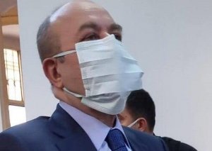 Eldar Həsənovu məhkəməyə xərəkdə gətirib-apardılar