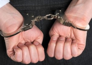 Yevlaxda qəbiristanlıqdan oğurluq edən şəxslər saxlanılıb