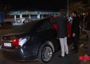 Bakıda işıqforun qırmızı işığından keçən “ayıq sürücü” qəza törədib - FOTOLAR