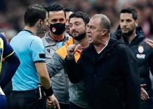 Fatih Terimə 5 oyunluq cəza verildi