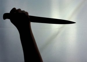 Məktəblilər arasında dava - Dərs vaxtı bıçaqlanma olub