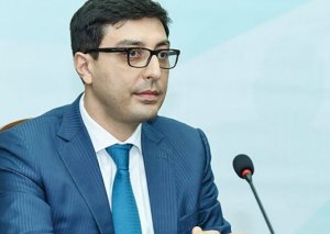 Fərid Qayıbov Suraxanı Gənclər Evinin fəaliyyəti ilə tanış oldu