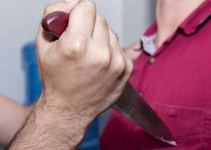 Dəhşət: Tanışı 43 yaşlı kişini bıçaqladı