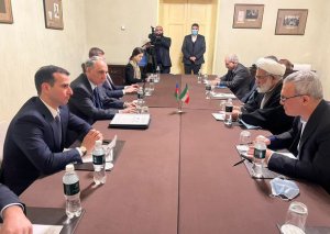 Azərbaycanın baş prokuroru Moskvada iranlı həmkarı ilə görüşüb
