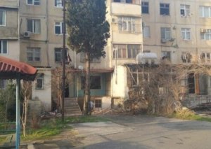 Bakının bu ünvanında binalar sökülür - Fotolar