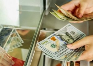 Sabah dollar bu qiymətə olacaq