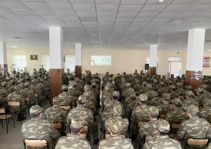 Hərbi vəzifəlilərin təlim toplanışı keçirilir