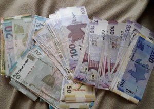 Mərkəzi Bank ölkənin pul bazasının həcmini AÇIQLADI