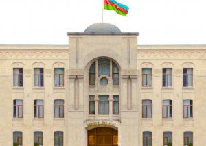 Səhiyyə nazirinin müavinləri kollektivə təqdim olundu