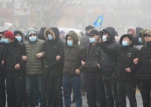 Qazaxıstan yenə qarışdı: