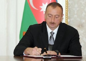 Prezident "Vətən müharibəsi iştirakçılarının təltif edilməsi haqqında" sərəncam imzalayıb