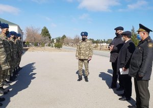 Ombudsmanın nümayəndələri Hərbi Hava Qüvvələrinin hərbi hissəsində olublar