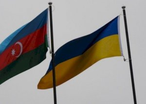 Rəsmi Bakı Kiyevdəki diplomatları geri çağıra bilər?