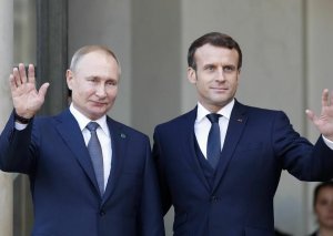 Makron və Putin Ukrayna məsələsini müzakirə ediblər