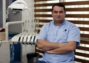 FHN Hospitalının baş həkiminə hökm oxundu