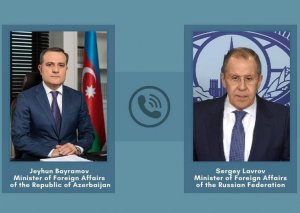 Azərbaycan və Rusiya XİN başçıları üçtərəfli bəyanatın icrasını müzakirə edib