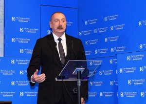 Azərbaycan lideri: "Biz heç bir zaman özümüzü nəhəng qonşularımızın siyasətinə uyğunlaşdırmamışıq"