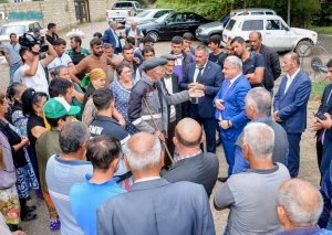 Tərtərdə artezian MÜBAHİSƏ yaratdı – Sakinlər icra başçısını kəndə GƏTİZDİRDİLƏR - FOTO