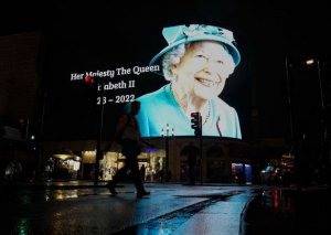 II Elizabetin dəfninə gələcək dünya liderlərinə QADAĞA