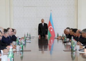 Etimadı doğrultmayan daha bir nazir yola salınır