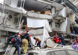 Türkiyədə zəlzələdə ölənlərin sayı 42 310 nəfərə çatıb