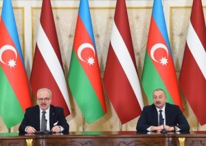 Azərbaycan və Latviya prezidentləri mətbuata bəyanatlarla çıxış ediblər