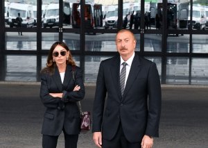 İlham Əliyev və Mehriban Əliyeva Salyan rayonuna səfər ediblər