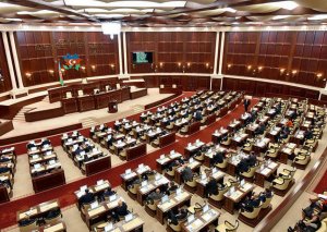 Bu deputatların mandatları əllərindən alına bilər - Siyahı