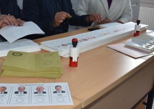 Azərbaycandakı Türkiyə vətəndaşlarının səs verəcəyi tarix açıqlanıb
