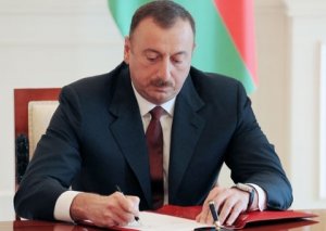 Prezident gömrüklə bağlı - FƏRMAN İMZALADI