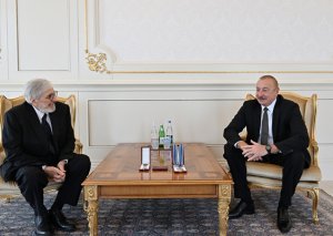 Prezidentdən Oqtay Mirqasımova yubiley hədiyyəsi - Fotolar